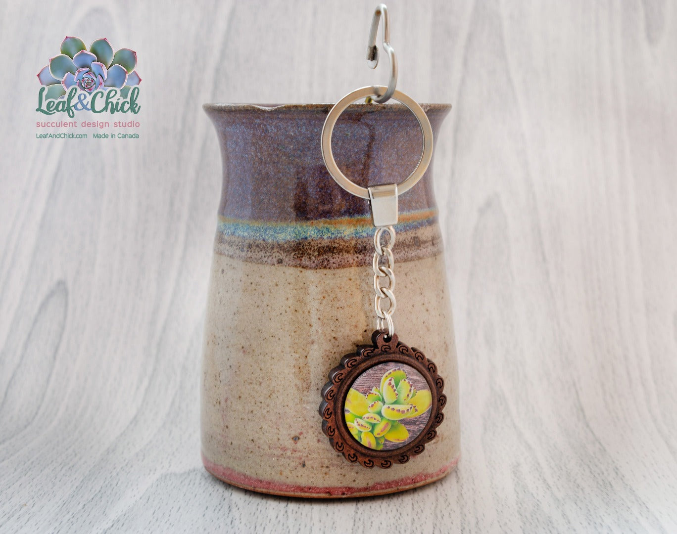 bear paw art keychain
